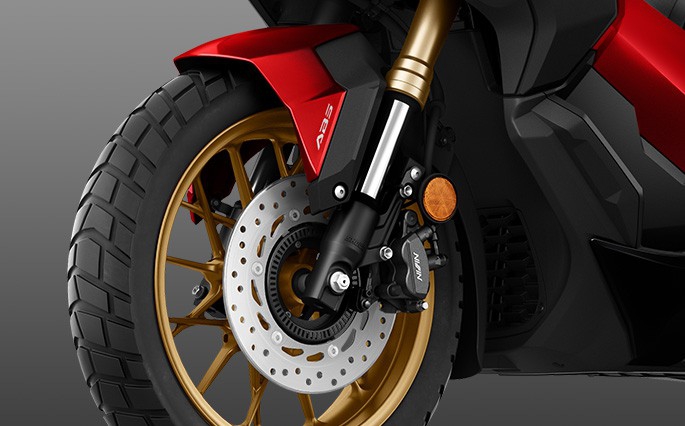 โช้คหน้าหัวกลับ 37 มม. ของ Honda ADV 350 ช่วงชักยาว 125 มม.